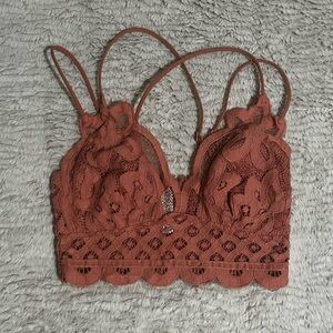 Zenana Outfitters Lace Crop Top in Rust